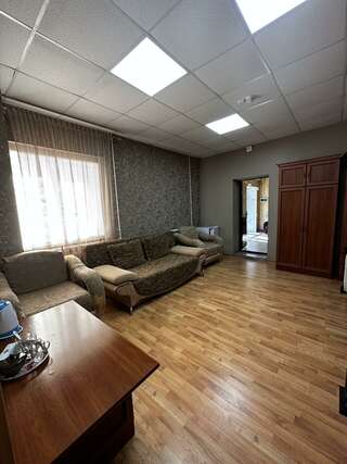 Гостевой дом Дом туриста Миллерово Номер улучшенный семейный-7